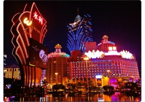 Casino_Lights_In_Macau